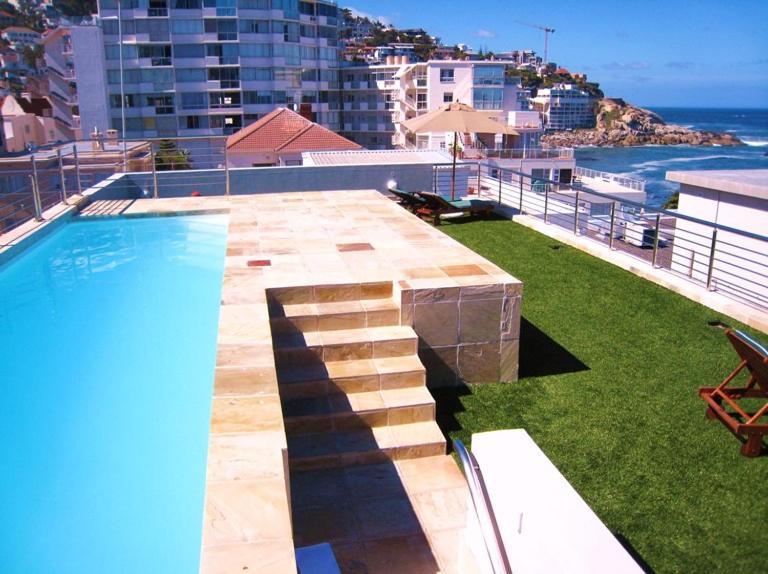 Bantry Beach Luxury Suites Cape Town Bagian luar foto