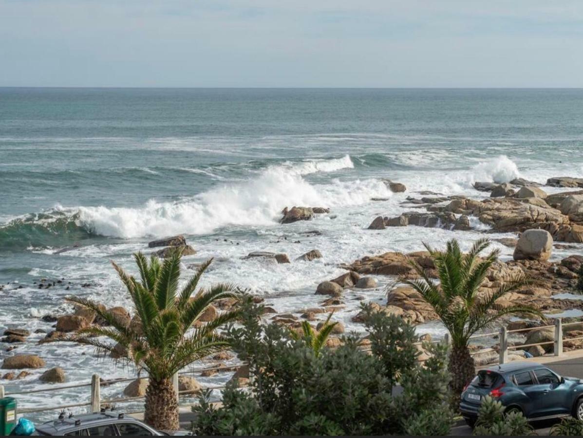 Bantry Beach Luxury Suites Cape Town Bagian luar foto