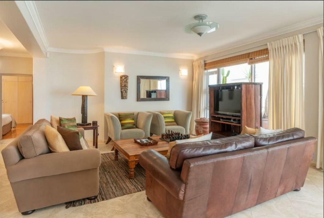 Bantry Beach Luxury Suites Cape Town Bagian luar foto