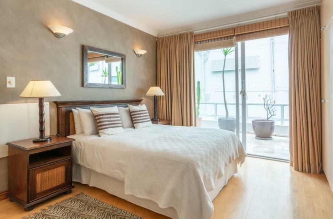 Bantry Beach Luxury Suites Cape Town Bagian luar foto
