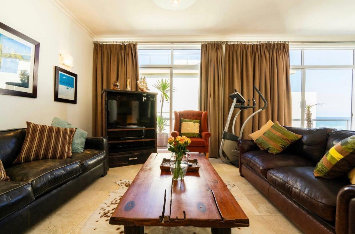 Bantry Beach Luxury Suites Cape Town Bagian luar foto