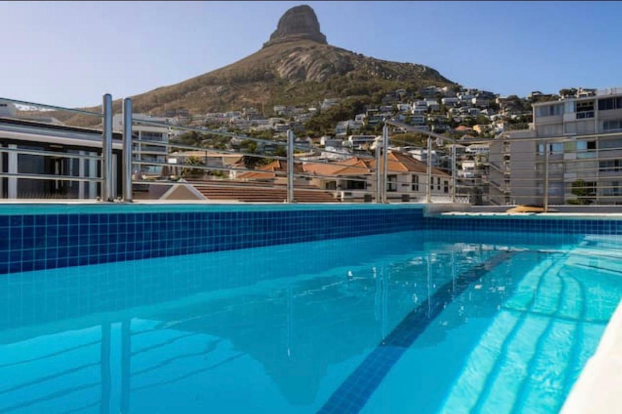 Bantry Beach Luxury Suites Cape Town Bagian luar foto