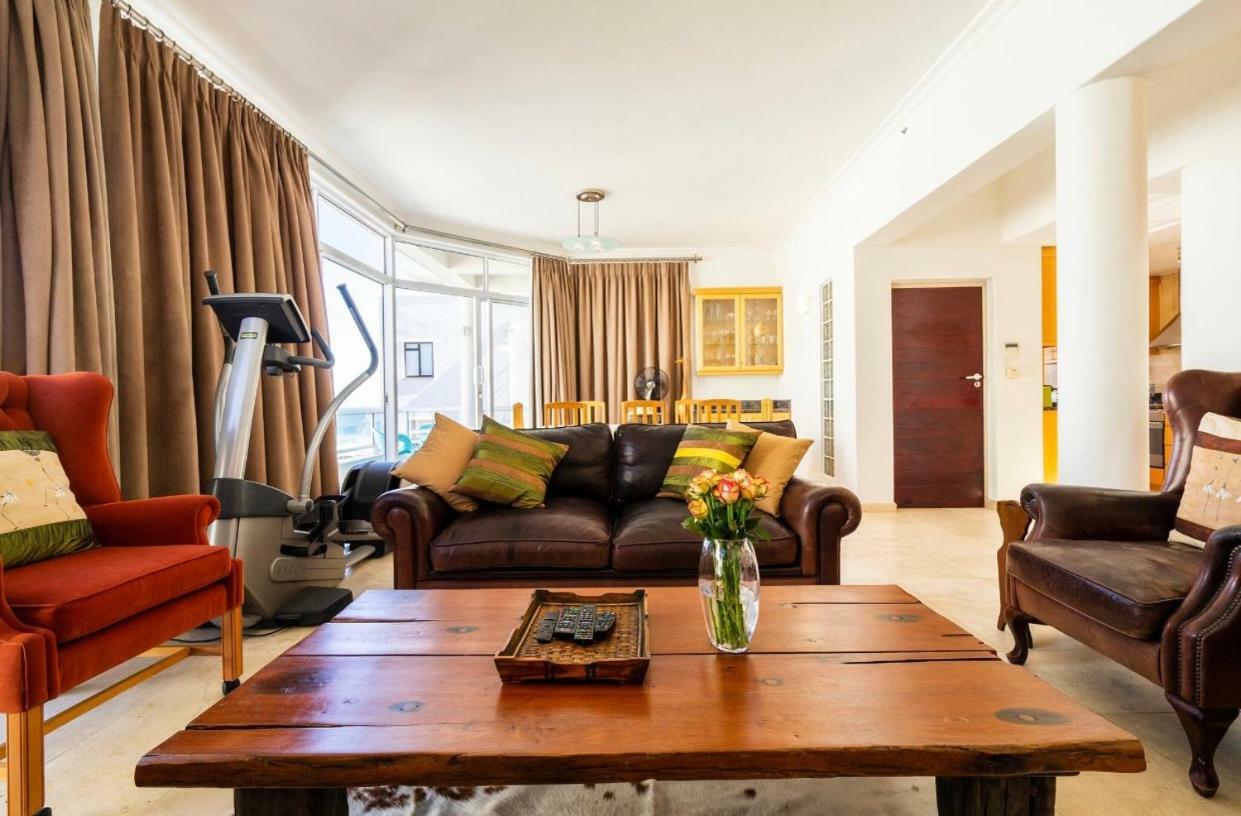 Bantry Beach Luxury Suites Cape Town Bagian luar foto